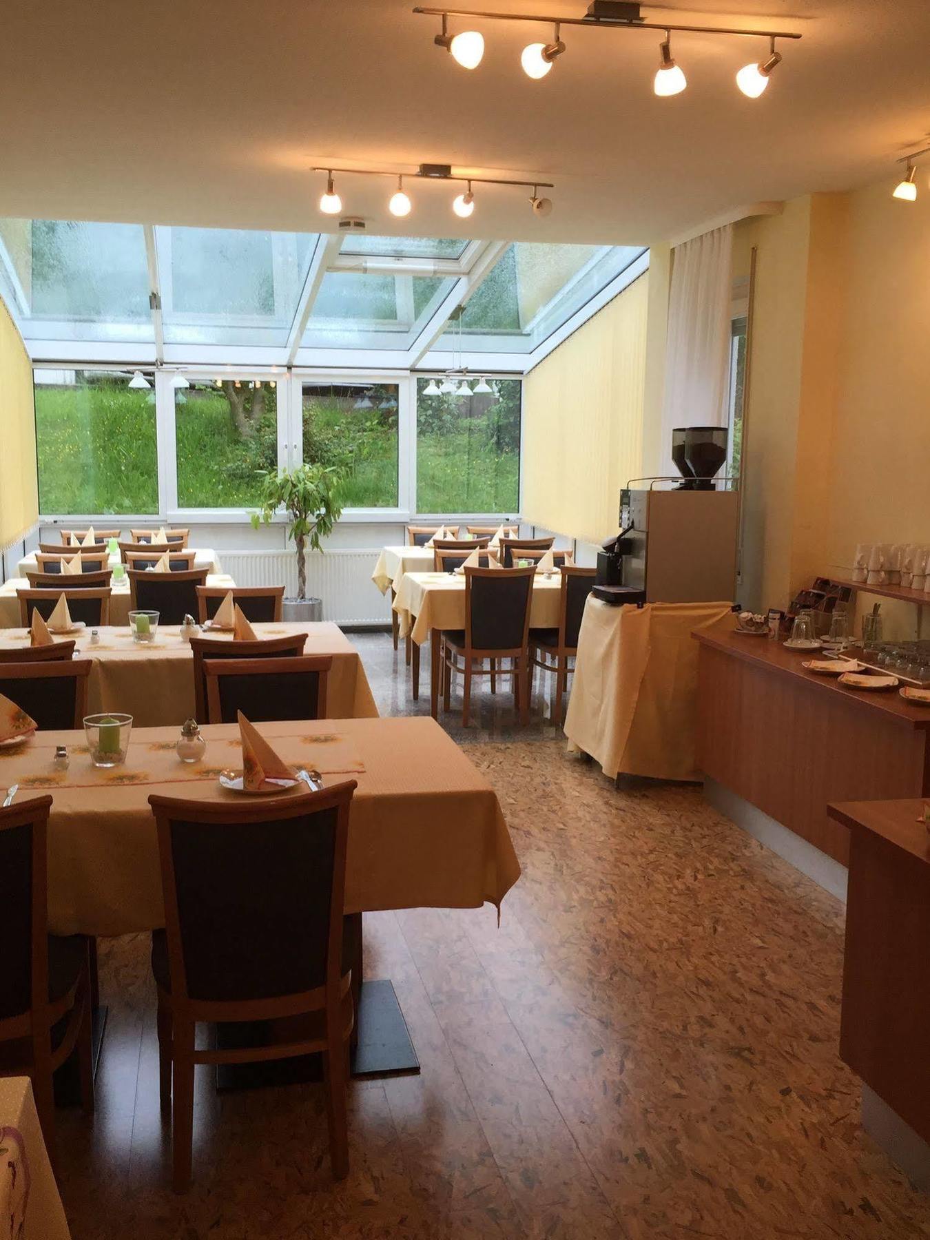 Airport-Hotel Stetten Leinfelden-Echterdingen Exteriör bild