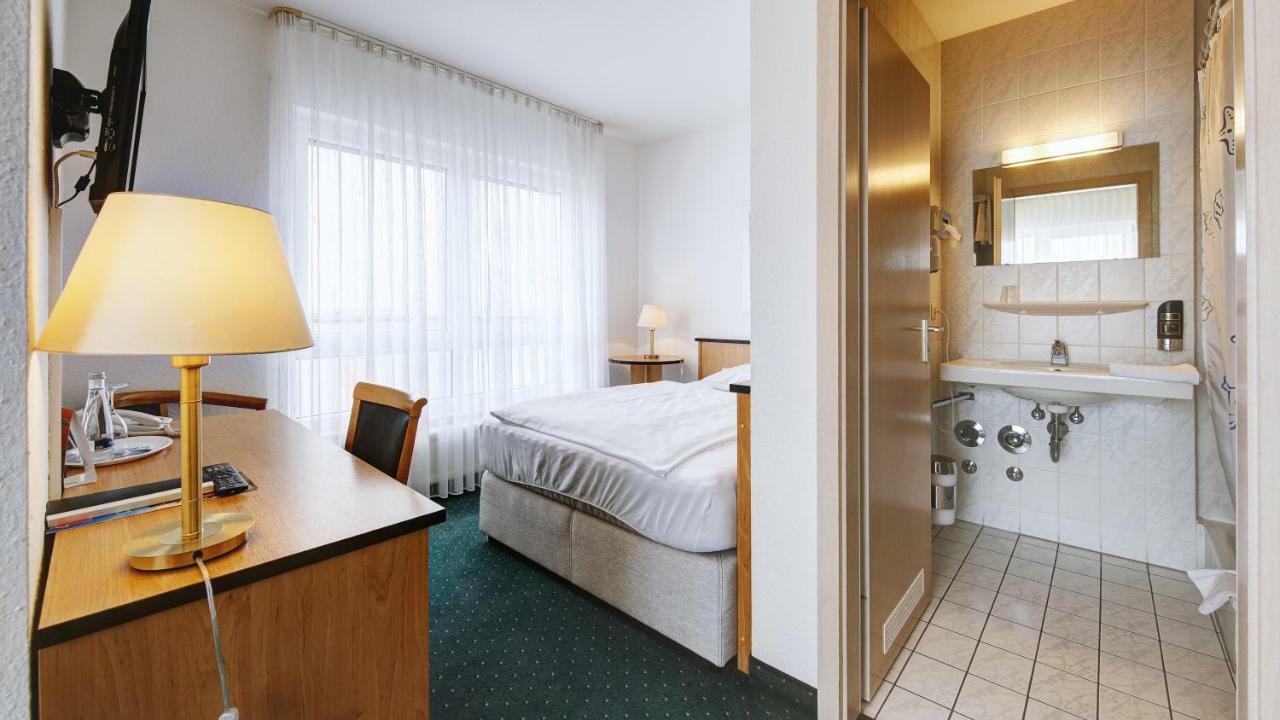 Airport-Hotel Stetten Leinfelden-Echterdingen Exteriör bild